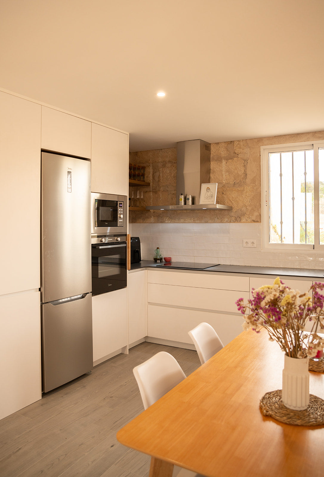 Casa_Lore-3_d7035836-aa73-43b8-b192-aa940762b0d4.jpg